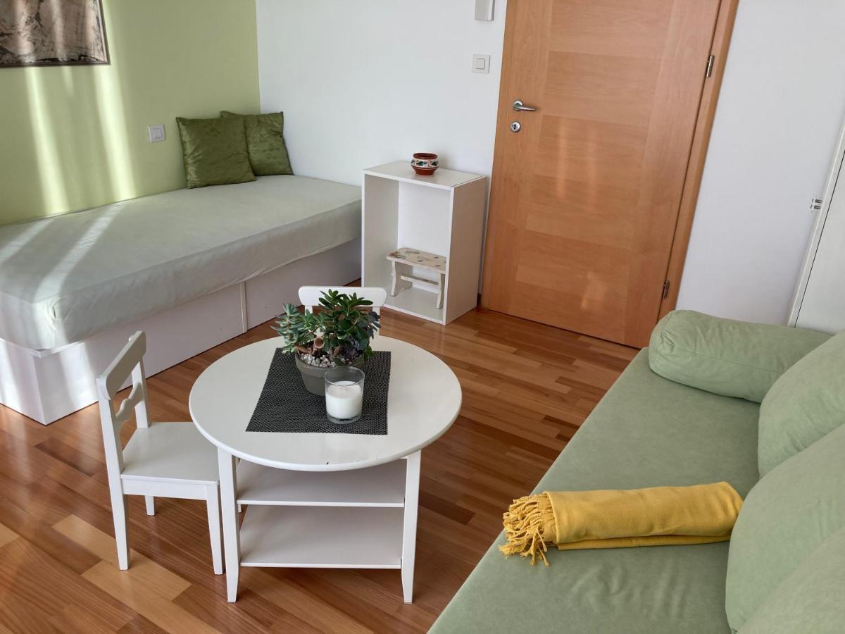 شقة Natasha'S Garden House Dol pri Ljubljani المظهر الخارجي الصورة