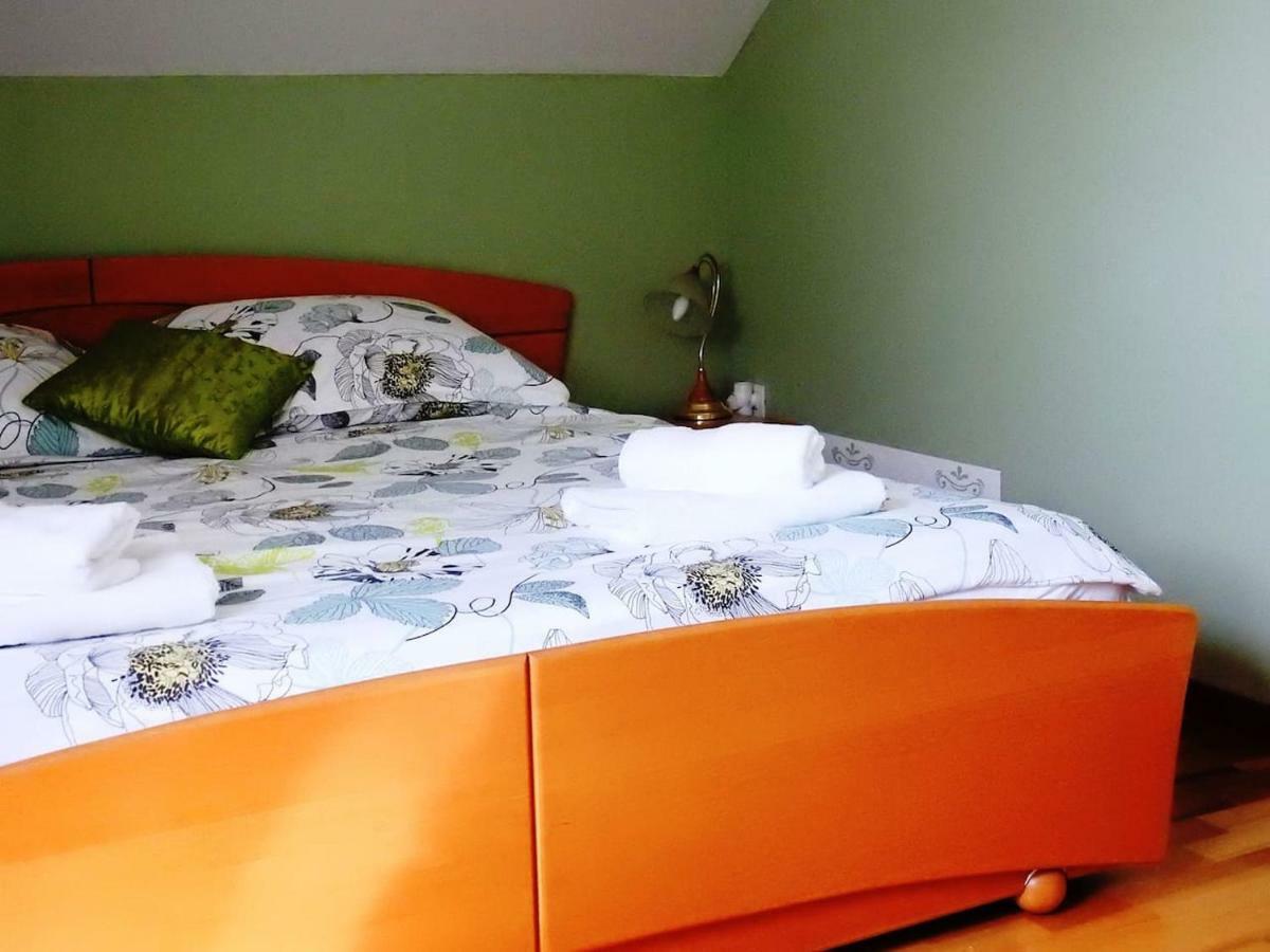 شقة Natasha'S Garden House Dol pri Ljubljani المظهر الخارجي الصورة